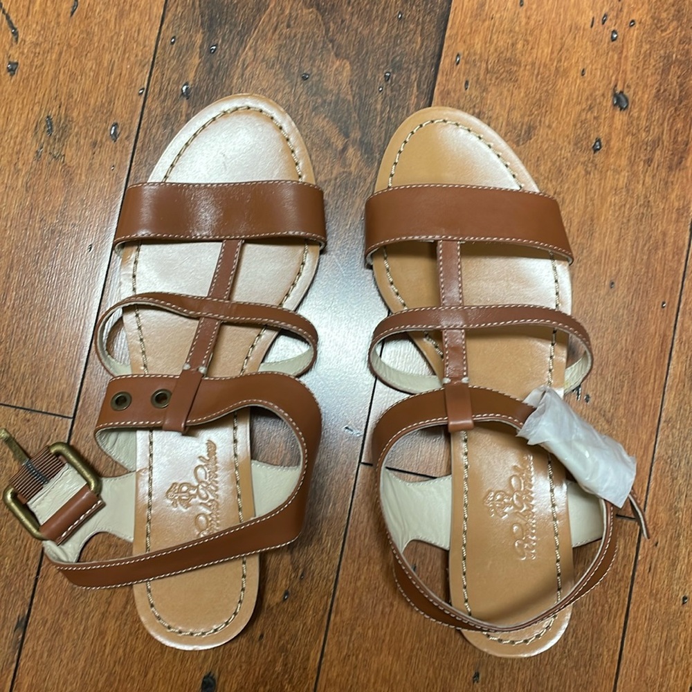 NWT Brooks Brothers Tan Sandals